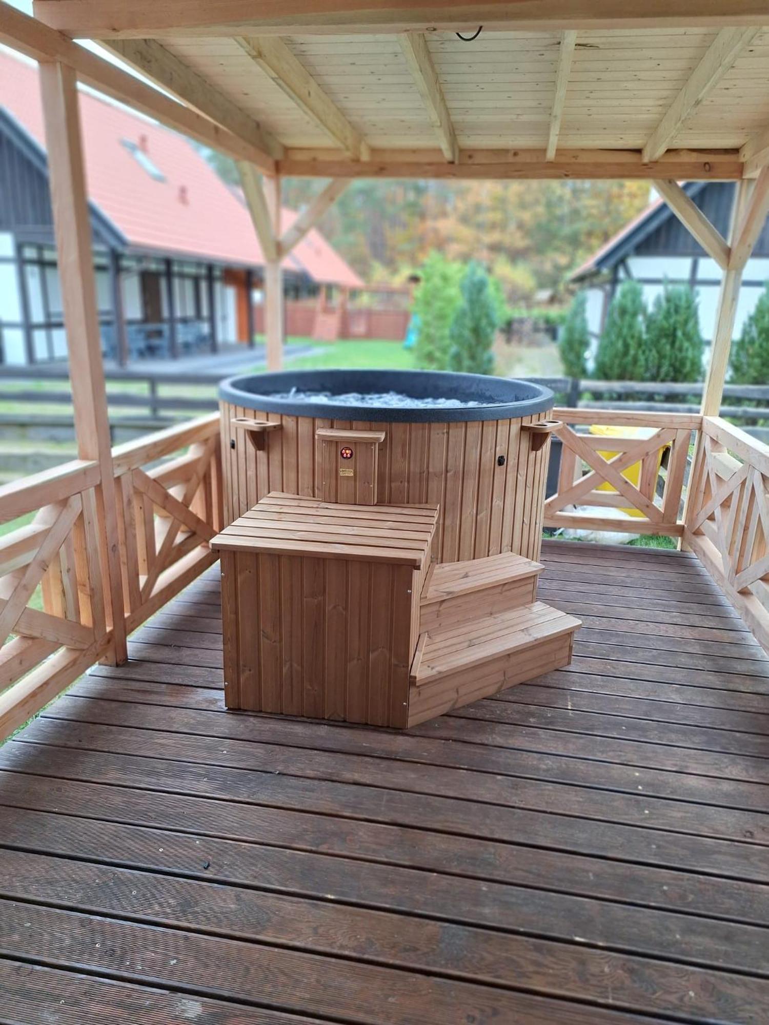 Pastelowy Domek Z Balia Elektryczna Z Jacuzzi Zalakowo ภายนอก รูปภาพ